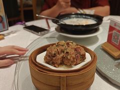 -广州中心皇冠假日酒店·百粤楼