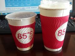 -85度C(生甜甜圈研究工坊·上海松江人民北路店)