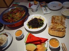 -小鱼小牛·鱼牛干锅·脆鱼火锅(世欧广场店)