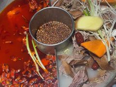 -佬土鹅肠火锅(解放路店)