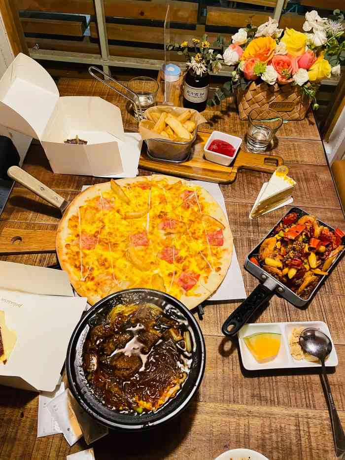 水边咖啡(大剧院店)-"水边咖啡是一家超级不错的店了 经常和朋友.