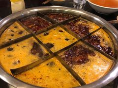 九宫格-邓莽子老火锅(鲁祖庙店)