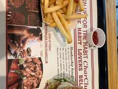 -The Habit Burger Grill 哈比特汉堡(爱琴海店)