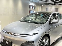 -小鹏汽车体验中心(苏州龙湖狮山天街店)