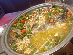 -令狐冲·炭烤活鱼(宝龙店)