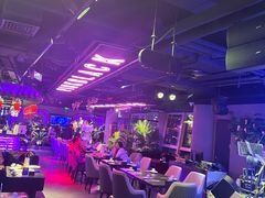 -粉墨特色菜·烧烤音乐酒馆