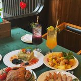 酥皮内嫩是我会喜欢的；沪爷炒饭颜值很高，饭有淡淡香味