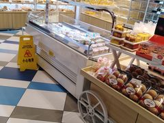 面包甜点陈列柜-85度C(生甜甜圈研究工坊·上海局门店)