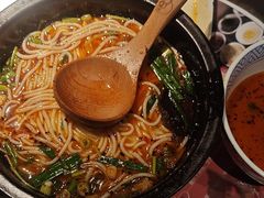 -妈妈故事米线(市府恒隆店)