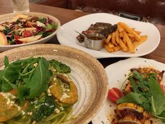 -翠娜家· Trina’s西餐厅(高新万达店)