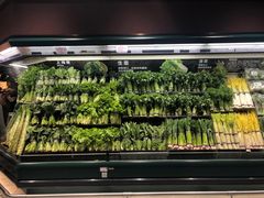 -胖东来生活广场(健康路店)