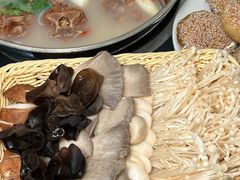 -鸿运诚羊蝎子·火锅(西单店)