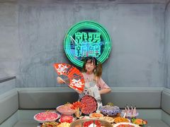 -周小明火锅(黑金冠社区店)