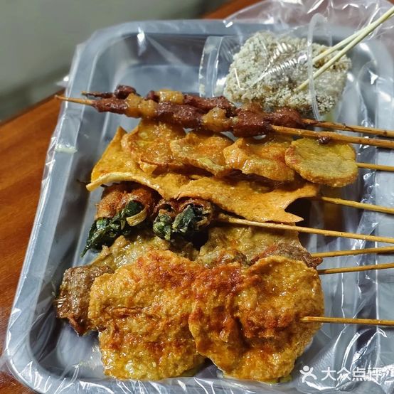 老乡麻辣小吃店(三马路店)