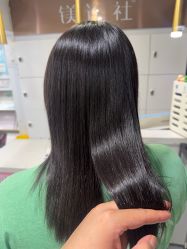 -镁连社·美联社