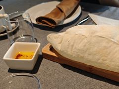 餐前面包-Efes Turkish & Mediterranean Cuisine 艾菲斯餐厅(陆家嘴店)