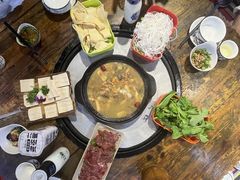 -哈吱喂丽江火塘·牦牛火锅(五一街店)
