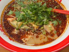 -小蛮椒麻辣烫·麻辣拌(青浦宝龙店)