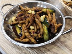 -江城燕子大排档(江汉路步行街店)