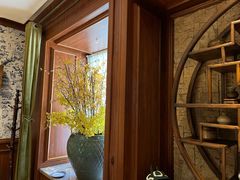 -八府香鸭·啫啫煲(华山路店)