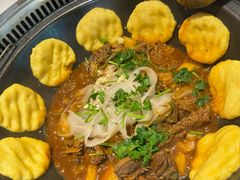 -靠山屯东北铁锅炖(东北菜，古美西路店)