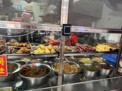 大堂-凤张螺蛳粉·爽口粉(跃进路总店)