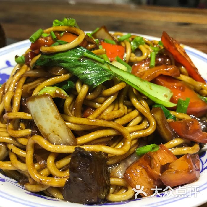 民间瓦罐煨汤(建德观店)牛腩炸酱面图片 - 第4张