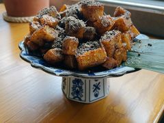 红糖引子粑-包整·丝娃娃(一览甲秀楼风景店)