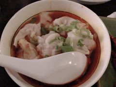 红油抄手-倾城