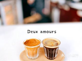 双城记咖啡｜j’ai deux amours