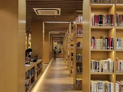 -漕河泾街道图书馆(漕河泾社区文化活动中心店)