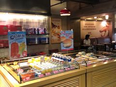 面包甜点陈列柜-味多美蛋糕(双安店)