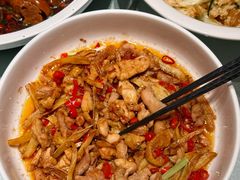 -湘知湘味(岳麓山店)