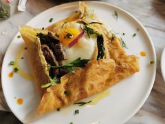 烟熏三文鱼方蛋饼-the rug 飞毯 (朝阳公园店)