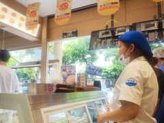 -李与白包子铺(桐梓林店)