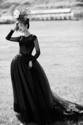 -拉瑞娜LaReine婚纱礼服高级定制