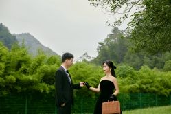 -芭莎视觉婚纱摄影(花溪店)