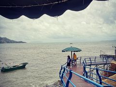 -那琴半岛地质海洋公园