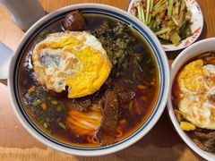 -矮子粉店1985·长沙米粉(湘春路店)