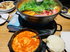 泡菜澳洲肥牛火锅-花腰餐吧Bistro烧烤 傣味(传媒大学店)