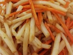 -衡哥肉铺