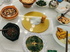 -围龙屋客家食府(福田店)