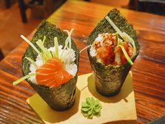 三文鱼手卷-鸟鹏烧鸟居酒屋(熙龙湾店)