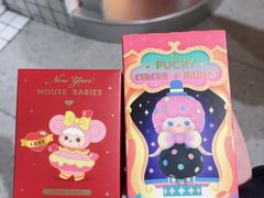 -泡泡玛特POPMART(上海环球港店)