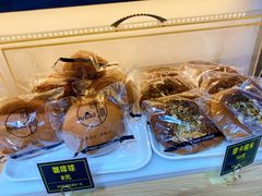 -韩国利尔面包(桂林路店)