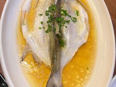 爆腌白水鱼-转角·老弄堂上海菜(长寿路店)