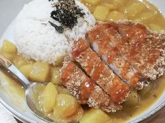 黄咖喱猪排饭-About Bistro關於·泰式家庭料理