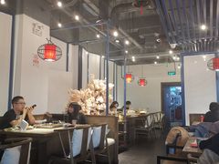 大堂-尚尚仙·酸汤猪手·猪肚鸡火锅(华联万柳购物中心店)