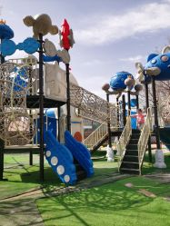 -萌宠亲子动物乐园(槐房万达店)