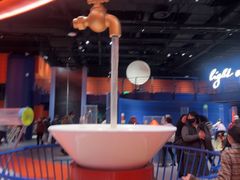 -上海科技馆(地铁站)